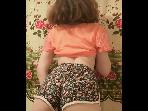 ❤️ Seksikas noor beib strippib oma pükse kaamera ees ära ❤️ Kaunis porno at us ❌️❤